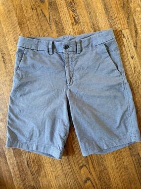 lululemon athletica Men's Flat Front Shorts - Gray Blue